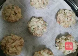 Illustration of how to make meatballs 4