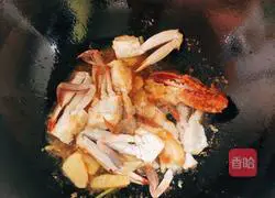 Illustration of how to make fried crabs with ginger and green onion 5
