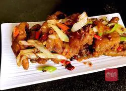 Illustration of how to make spicy crispy fish bones 10