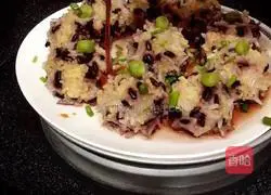 Illustration of how to make pearl meatballs 14