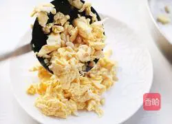 Illustration of how to make fried pine nuts with eggs 10