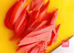 Illustration of how to stir-fry No.6 intestines with pepper 2