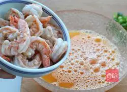 Illustration of how to make shrimp and eggs 6