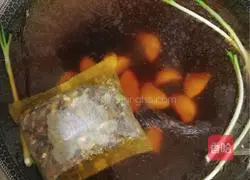 Illustration of braised duck leg meat 2