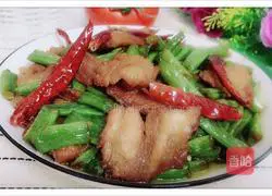 Illustration of how to make stir-fried green beans with pork belly 7