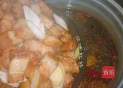 Illustration of how to make braised pork at home 8