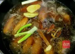 Illustration of braised chicken wings 7