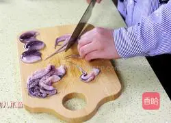 Illustration of Korean spicy fried octopus 3