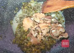 Pickled cabbage Illustration of how to cook river mussels 12