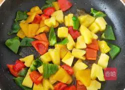 Pineapple Sweet and Sour Pork Recipe Illustration 12