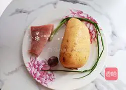 Illustration of how to make sweet and sour lotus root 1