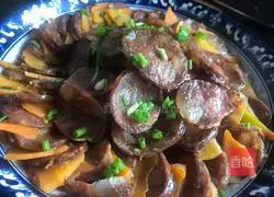 Illustration of how to make steamed carrot sausage 9