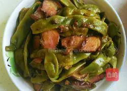 Illustration of how to make bacon stewed with beans 7