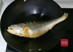 Illustration of Braised Yellow Croaker 4