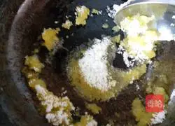 Illustration of how to make shredded potatoes 7