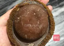 Illustration of how to make Hong Kong-style braised abalone 1