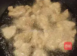 Illustration of Homemade Guobao Pork 2