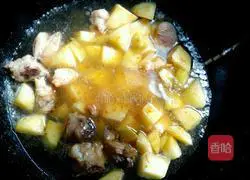 Illustration of how to make curry potato chicken nuggets 6