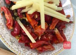 Illustration of how to make spicy chicken 10