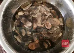 Illustration of how to make fried pork slices with porcini mushrooms 4