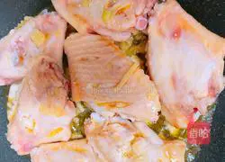 Illustration of how to make Coke Chicken Wings 6