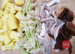 Illustration of how to make Sichuan chowder 2