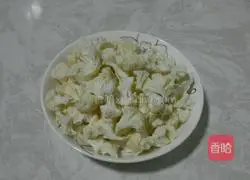 Stir-fried cauliflower Illustration of how to do it 1