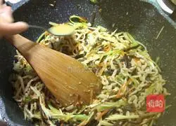 Sichuan style - Fish-flavored shredded pork recipe 12