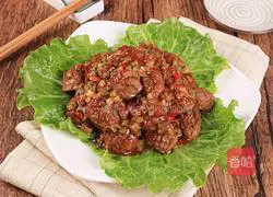 Illustration of how to make Shacha Shan beef balls 8