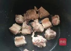 Illustration of how to make radish braised pork ribs 5