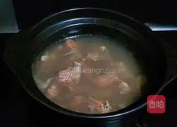 Illustration of how to make braised beef brisket with radish 2