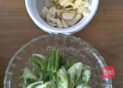 Illustration of how to make fried shredded lentils with meat 3