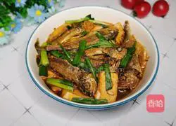 Illustration of how to cook small yellow croaker with tofu 17