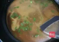 Illustration of how to make steamed shrimps with broccoli 10