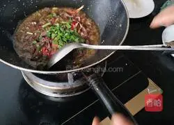Illustration of how to make fried pig blood 4