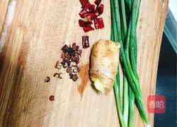 Illustration of how to make crispy fried fish cubes 3