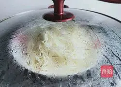 Illustration of how to make potato shreds moistened with oil 5