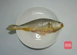 Illustration of home-cooked yellow croaker 2