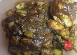 Illustration of how to make potato and chicken legs 5