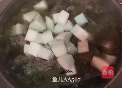 Illustration of how to make mutton chops and stewed radish 4