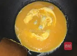 Illustration of how to make bitter melon and scrambled eggs 6