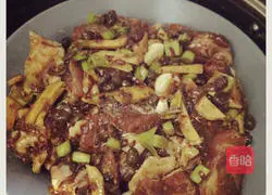 Illustration of how to make black bean pork ribs 3