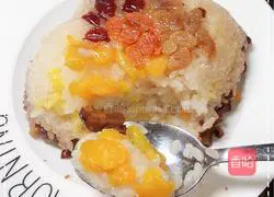 Pineapple eight-treasure rice recipe 12