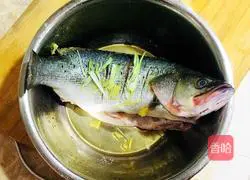 Illustration of how to make steamed seabass 2