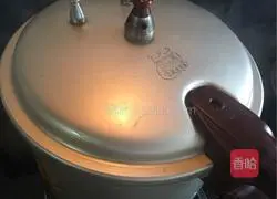 Illustration of stewed pork knuckle 4