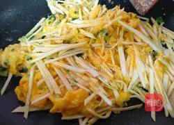 Illustration of how to make stir-fried wild rice eggs 7