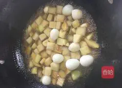 Illustration of three cups of potatoes and quail eggs 10