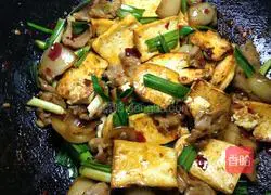 Illustration of how to make stir-fried meat with tofu 12