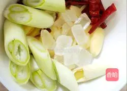 Illustration of how to cook bacon and potatoes 2