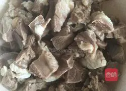 Illustration of how to make mutton stewed radish 4